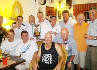 The winning Australia team.